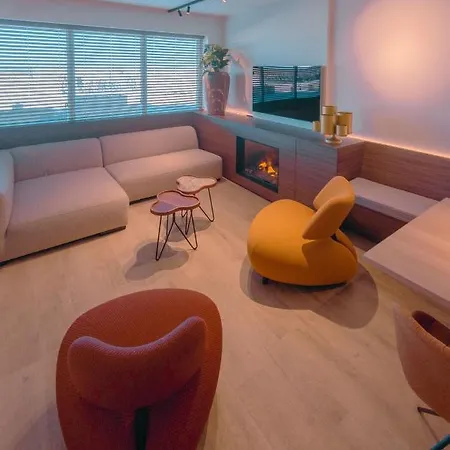 Luxueus Genieten Aan Zee: Private Jacuzzi En Sauna